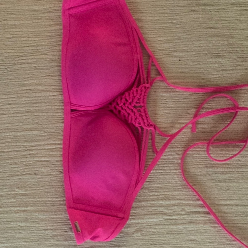 Pink bikini top